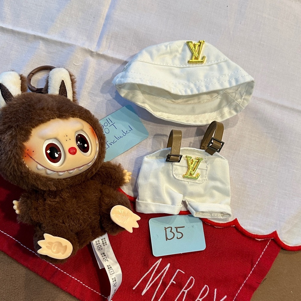 B5, LV 2Piece Outfit White for Labubu with Yellow Accents(Doll Not  Included)